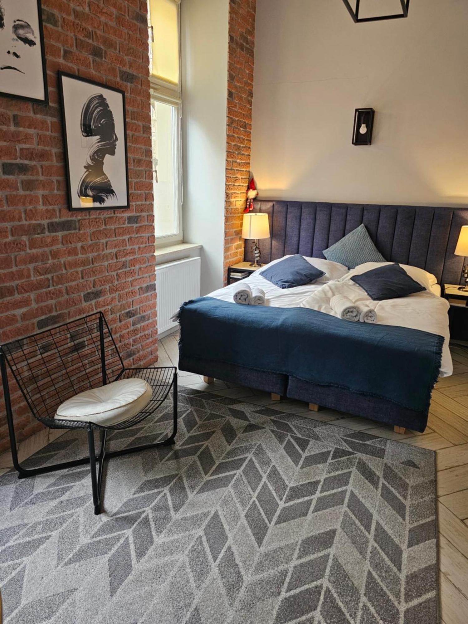 Juwel Uroczy Apartament 2A Stare Miasto Krakau Buitenkant foto